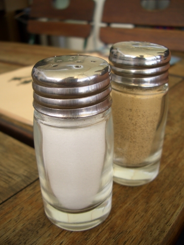 Salz und Pfeffer Streuer